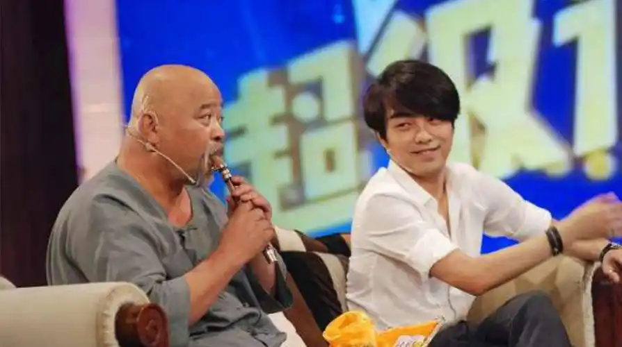 李琦自己也是这么说的,他离不开高丽,两人从爱情到亲情也是彼此生命