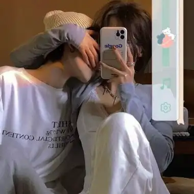 高清男女亲密接触的情侣头像真人图片