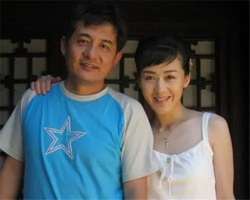 图王小列个人简历介绍其凭顽主获金鸡奖特别奖