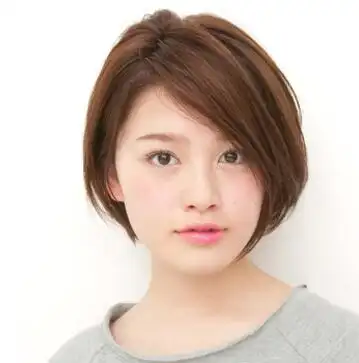 圆脸微胖女生适合什么短发 圆脸微胖女生短发发型图片(2)_圆脸发型