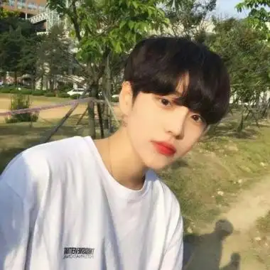 高清好看阳光的帅气小哥哥头像图片精选