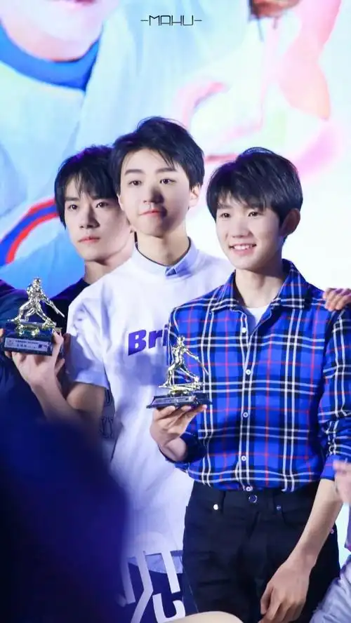 【看三小】三小只的《我们的少年时代》要播了,你们会看吗(图1)