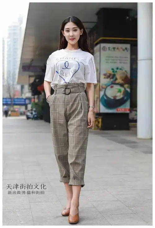 一组天津的街拍美女照片是不是觉得天津女孩都很高挑啊