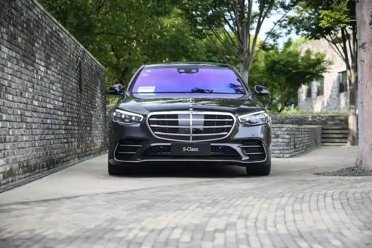 奔驰s500l怎么启动奔驰s320l