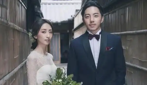 嘴也太毒了吧…|许绍洋|林韦君|麻辣鲜师_新浪新闻