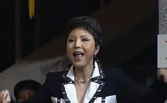女歌手林萍因放鸽子被春晚拒之门外如今54岁仍然美丽