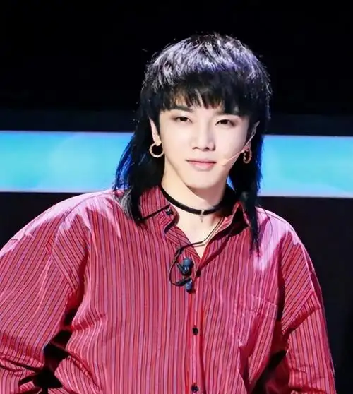 张碧晨和谁有过关系(张碧晨和华晨宇的恋情史)