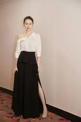 好上头绝境铸剑发布会变砸泪台王乐君喜提独立营团宠title