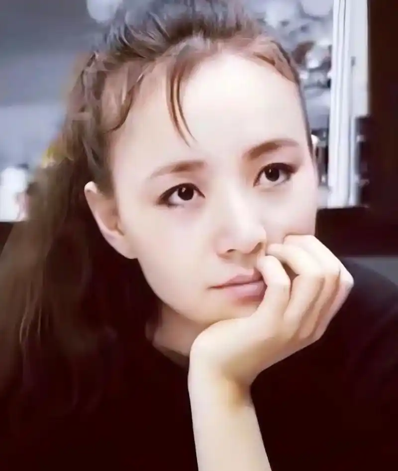 宋丹丹,小品女王,著名女笑星.宋丹丹,1960年8月25日出 - 抖音