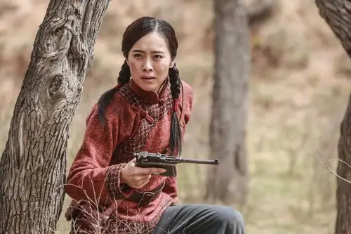 红腰鼓新闻综合频道首播程琤领衔演绎黄土地女子撑起半边天