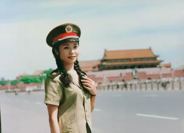 回顾歌唱家李丹阳:如今仍单身,将一辈子奉献给舞台事业