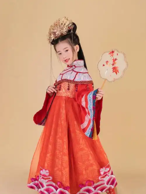 盘子女人坊儿童古装