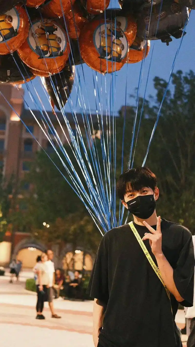 范世琦 #壁纸  #壁纸潮图 - 抖音