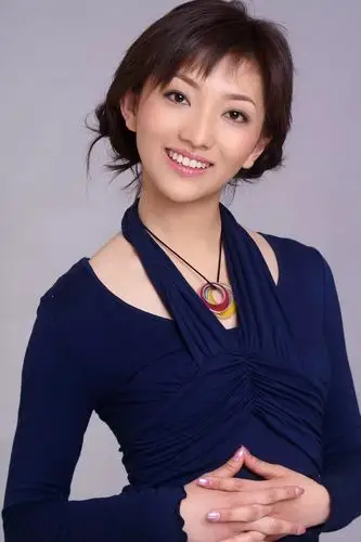 北京电视台主持人曹端端点燃观众用内心的挚爱