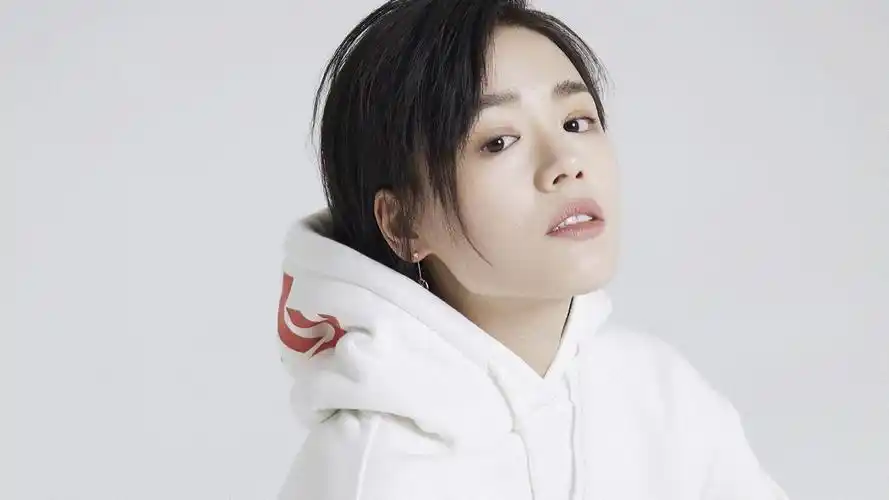 内地明星 马思纯 明星风尚壁纸【2】