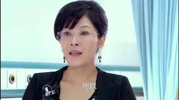 家和万事兴洪德瘫痪住院后前婆婆弃恶从善对映雪特别体贴