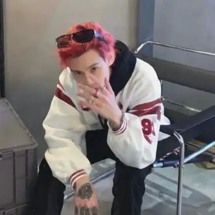 潮流酷帅男生真人头像图片_男生头像_头像屋