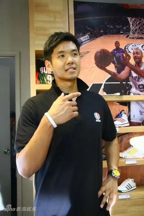 图文神奇amazing热拍黑人接受采访