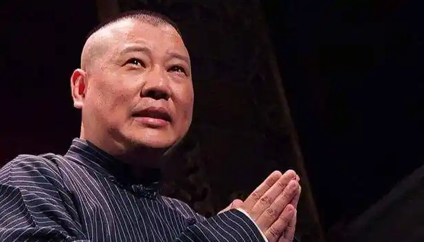 原创岳云鹏与好兄弟因钱决裂细节引发观众共鸣最后被于谦一招解决