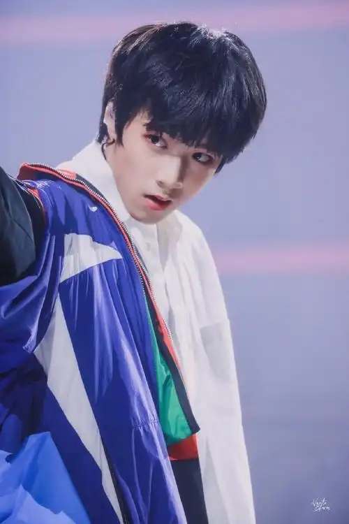 要不然就做到最好,反正大家一起承担呗"@时代少年团-刘耀文【刘耀文