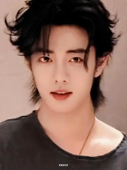 发型我都喜欢毛栗子,水冰月,大背头,覃头狼尾,卷毛长发……#肖战1005