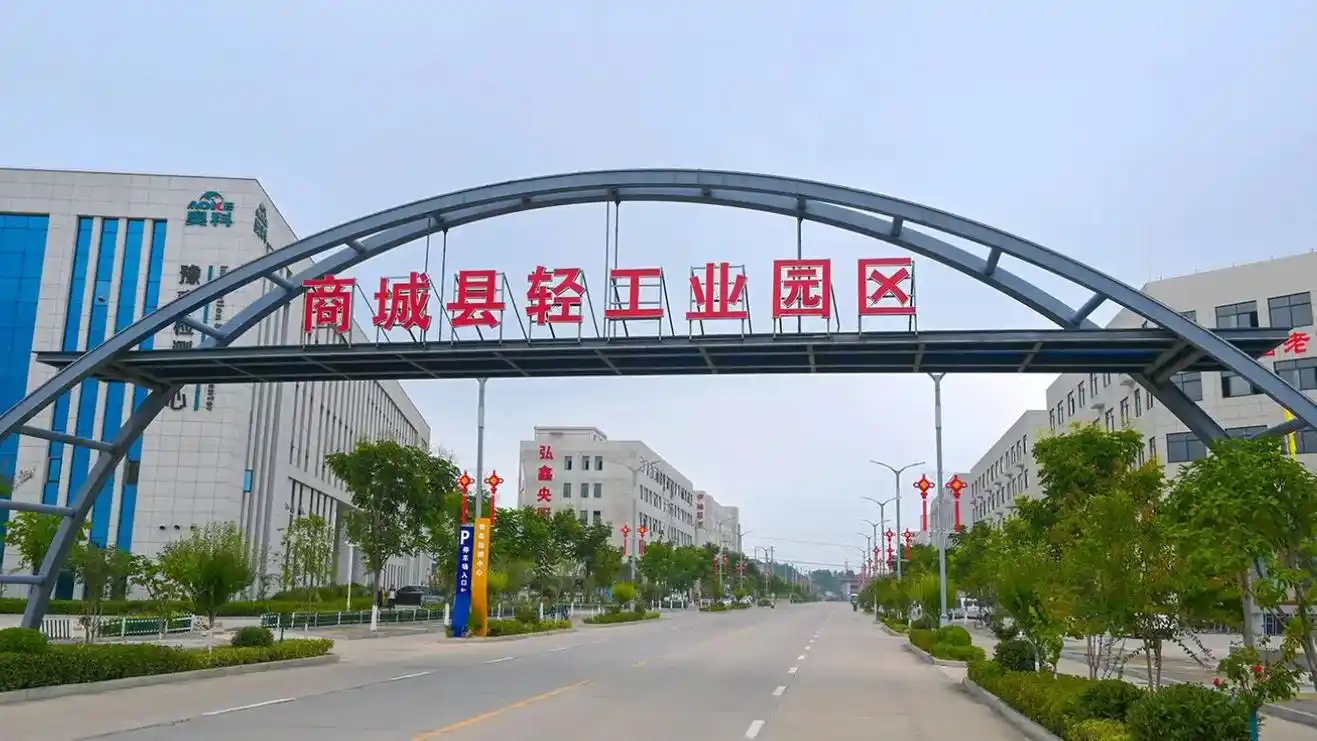 带大家看一下我们的学生营养餐!#商城县 #不辜负每一份信任  - 抖音