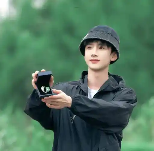 男生头像 | 白敬亭