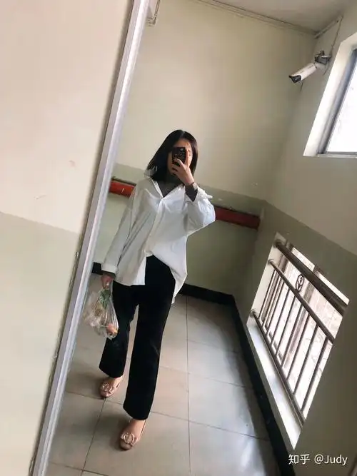 身高160体重120斤的女孩子很胖吗