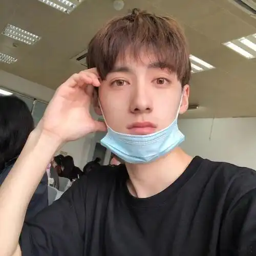 抓拍民间帅哥合集!快来签收这些神仙颜值小哥哥吧!