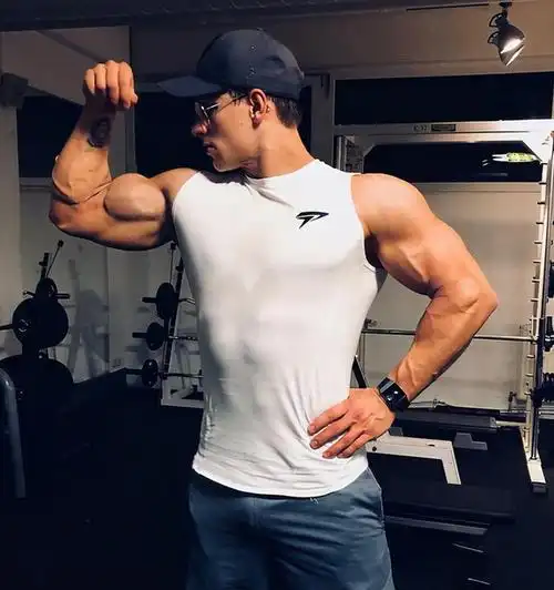 男生的身材怎样才算好这4个要求全占才算完美身材