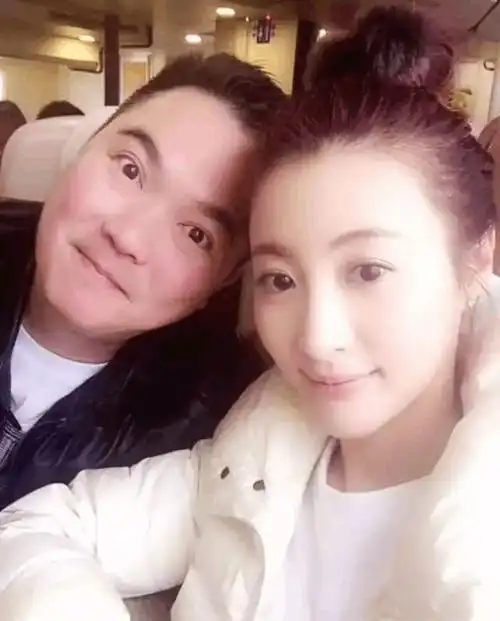 艺人林夏薇的金融才俊老公莫赞生(jason)早前被爆情史,原来佢除了追过