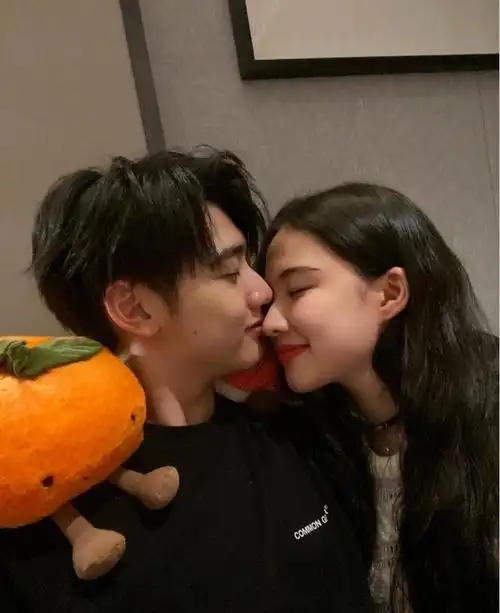 张子枫焉栩嘉疑恋爱!深扒渣男焉栩嘉,当海王还没担当,太坏了