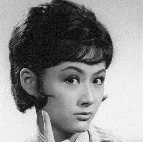 潘迎紫年轻时的照片大全资深美人冻龄不老