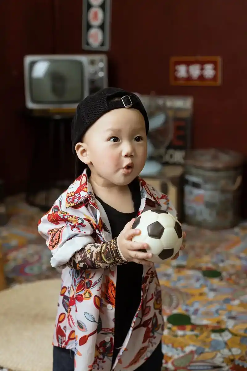 小小男子汉在慢慢长大 #每一张照片都是满满的回忆 #气质这 - 抖音