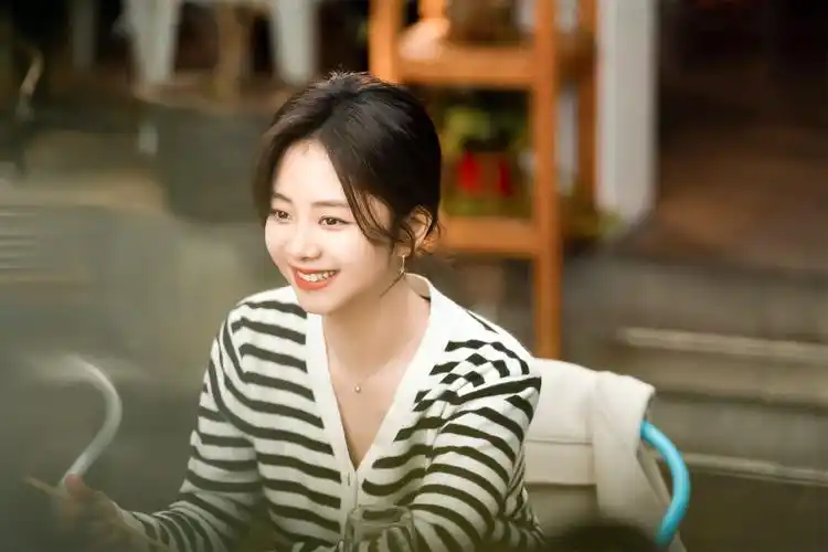 谭松韵 x 归晓 | 电脑壁纸