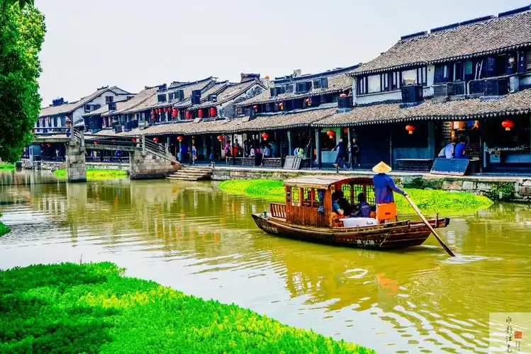 西塘一日游怎么玩-西塘古镇西塘古镇是江南六大古镇之一,是活着的千年