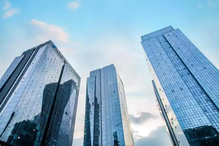 升龙广场,一个让投资大佬遗憾没有更早一点入手的项目.