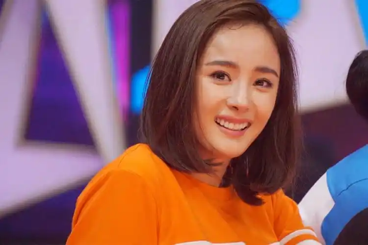 杨幂快乐大本营