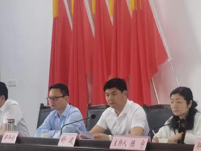 富顺县骑龙镇年轻干部履职能力提升专题培训班开班_四川在线