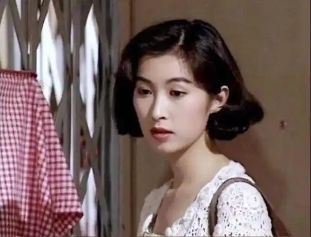 结婚21年仍似初恋有一种恩爱叫刘青云和郭蔼明