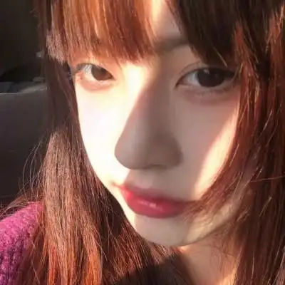 欧美清纯女生头像图片