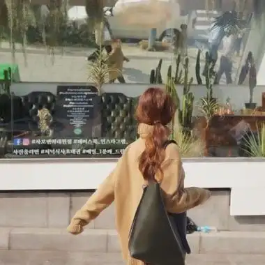 背影高级女头像