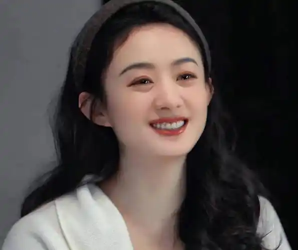 原创赵丽颖整容11年前综艺旧照被找出和现在对比变化一目了然