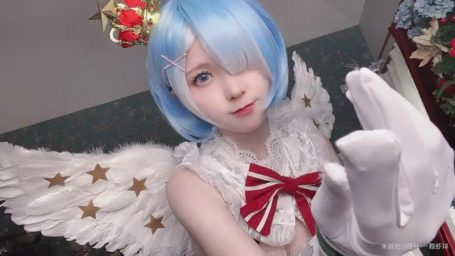 【雷姆cos】去拍圣诞照片啦!