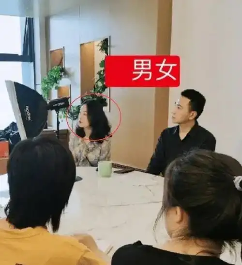 林生斌现任任真真回应感情我承认是我主动的