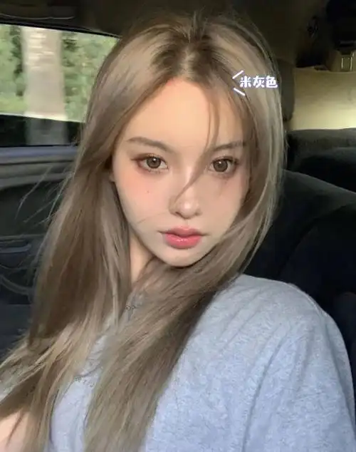 超显白必染发色之一米灰色