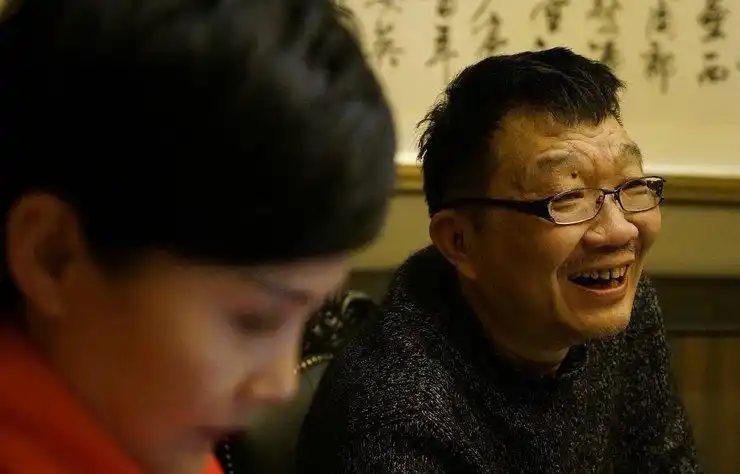 《顽主》主创28年后再聚首 葛优梁天到场