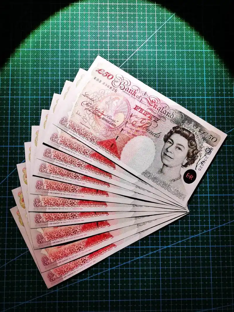 全新unc英国e序列1994年版50镑￡纸币 背面人物英格兰 - 抖音