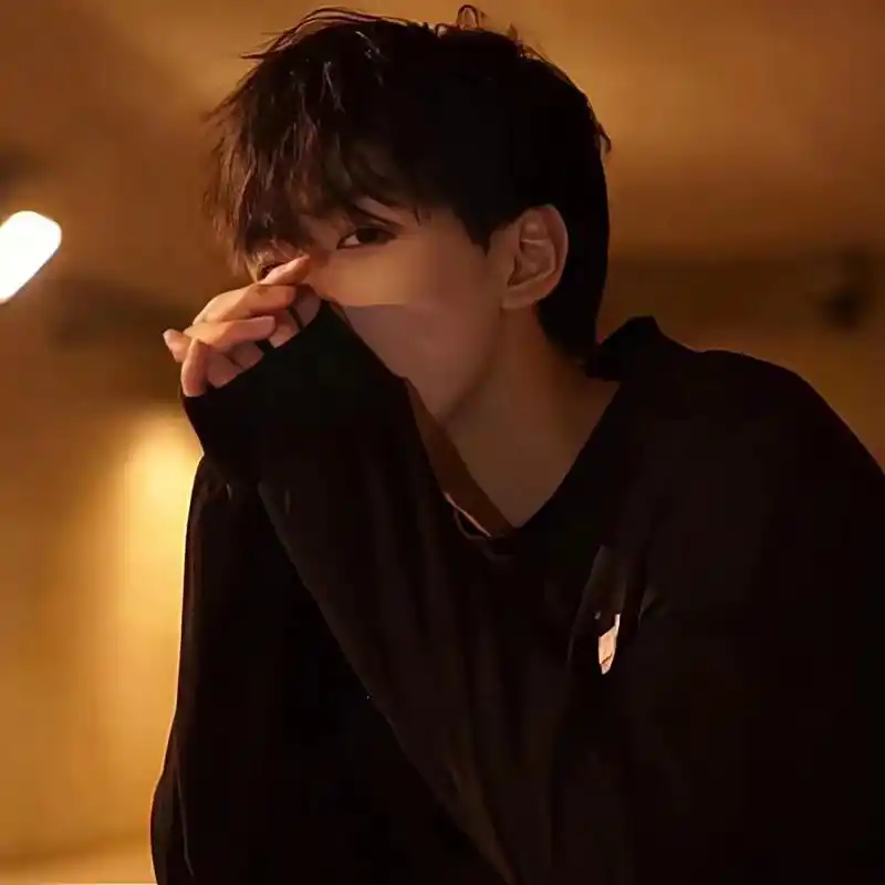 「男生头像」坏情绪年年有 今年特别多