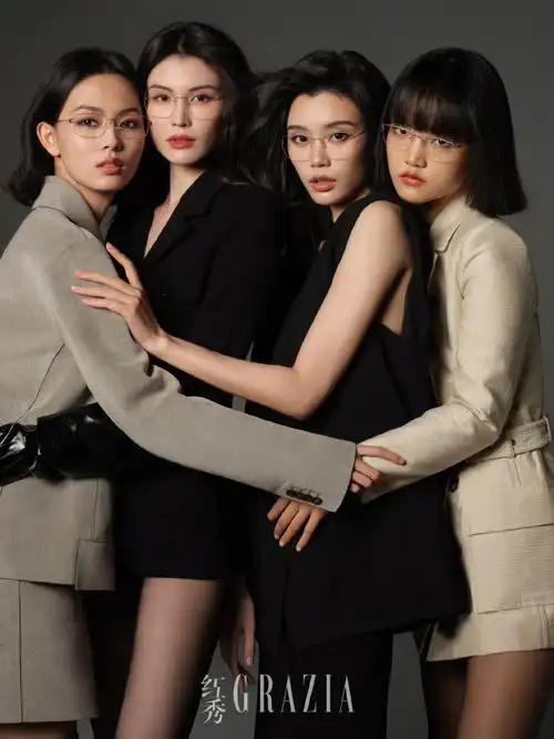 何穗奚梦瑶赵佳丽潘浩文红秀封面